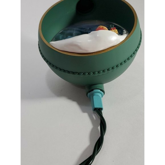 1997 ST Nicholas Circle Hallmark Ornament Thomas Kinkade painter design light 3D - Picture 7 of 7